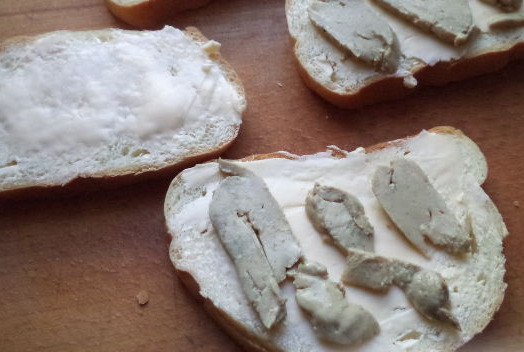 Sandwiches with Cod Liver and Eggs step 7
