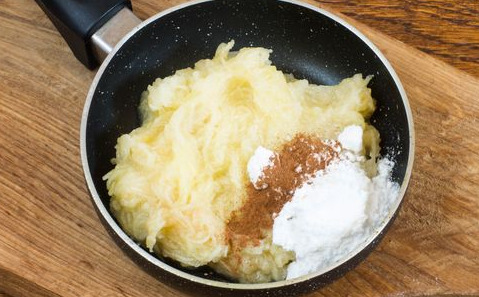 Toast with Cottage Cheese and Apple step 2
