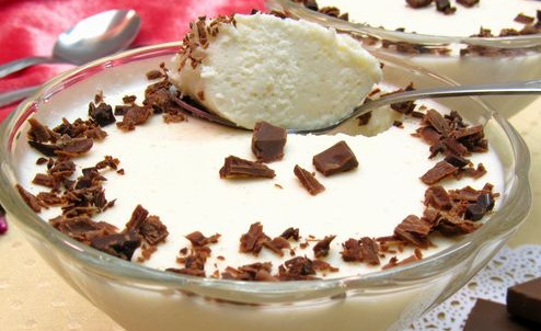 Dessert with Fermented Baked Milk and Sour Cream