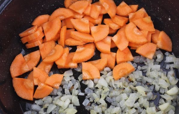 Stewed Potatoes with Minced Meat step 3