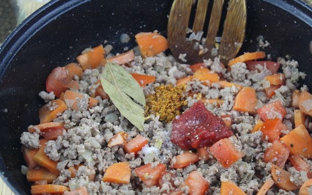 Stewed Potatoes with Minced Meat step 8