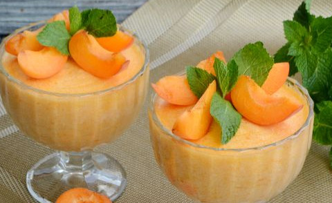 Sambuc from Apricots