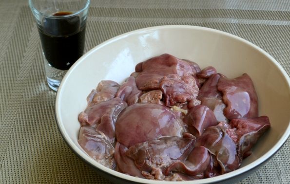 Chicken Liver Stewed with Bell Pepper, Tomatoes and Onions step 4