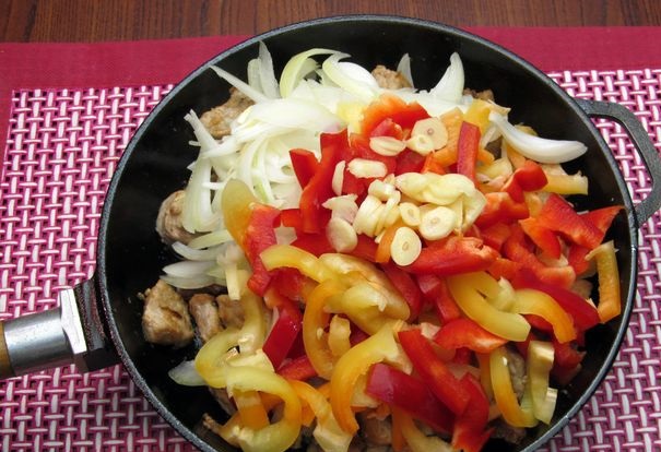 Roasted Pork with Bell Pepper step 5