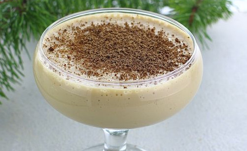 Sour Cream Jelly with Condensed Milk and Banana