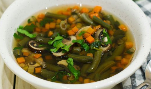 Vegetable Soup with Green Beans, Lentils and Mushrooms