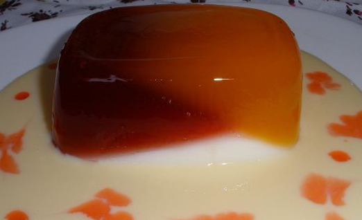 Puff Jelly with Vanilla Sauce