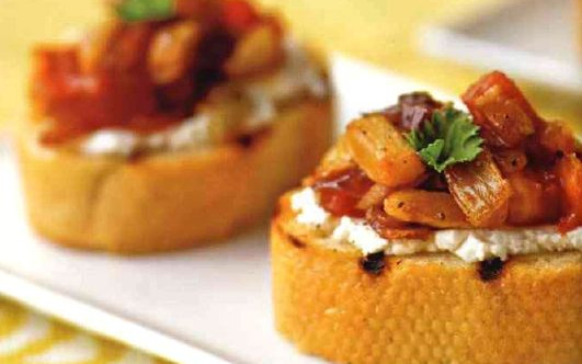 Sandwich with Cheese and Vegetables