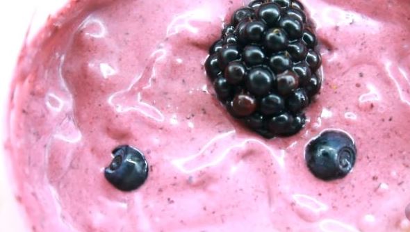 Blackberry and Blueberry Berry Smoothie