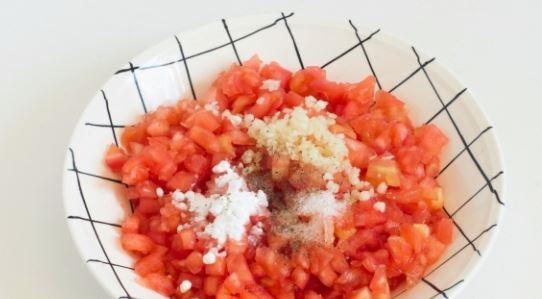 Bruschetta with Fresh Tomatoes and Basil step 3