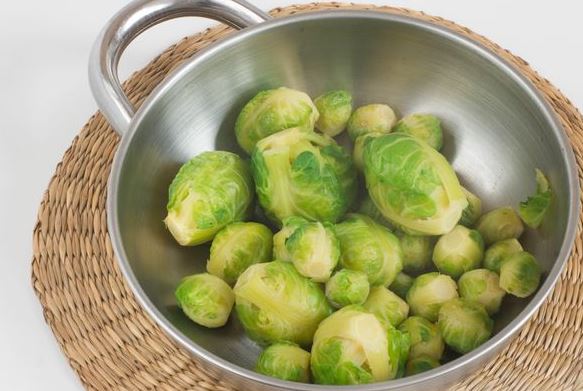 Brussels Sprouts in Sour Cream step 3