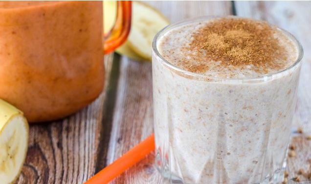 Buckwheat Cereal Smoothie with Banana, Honey and Cinnamon