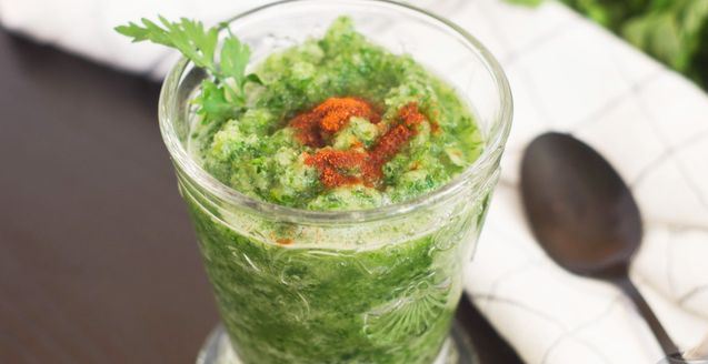 Cucumber and Parsley Smoothies