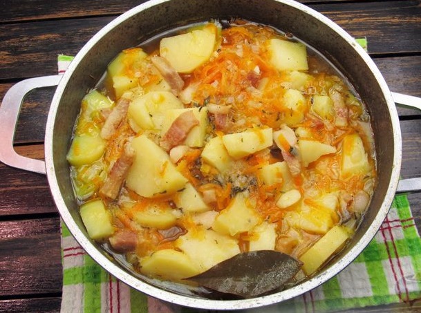 Stewed Potatoes with Bacon step 12