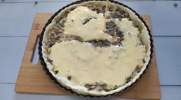 Quiche with Mushrooms and Potatoes step 5