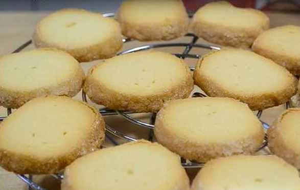 French Biscuits “Sable” (Perfect Shortbread Biscuits) step 8