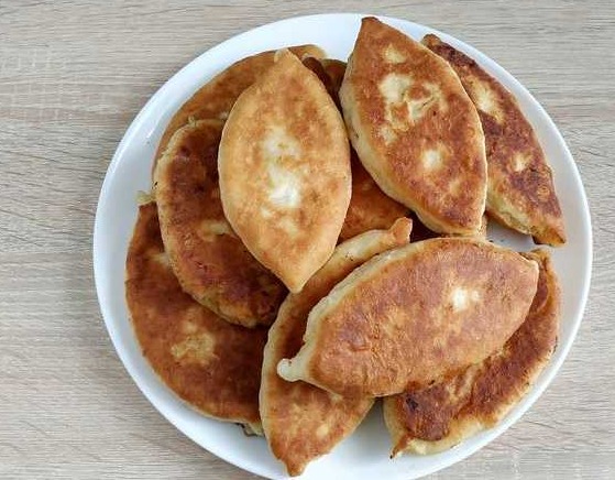 Cottage Cheese Pies with Apples step 17