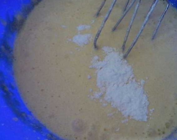 Easter Cake on Yolks step 3