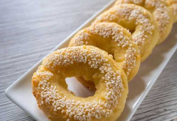 Cottage Cheese Bagels with Cheese and Sesame Seeds