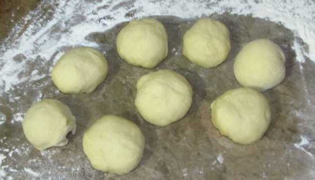 Creamy Cinnamon Rolls step 8
