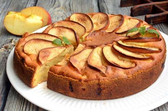 Curd Charlotte with Apples