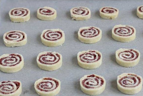 Cookies with Nuts and Cranberries step 8