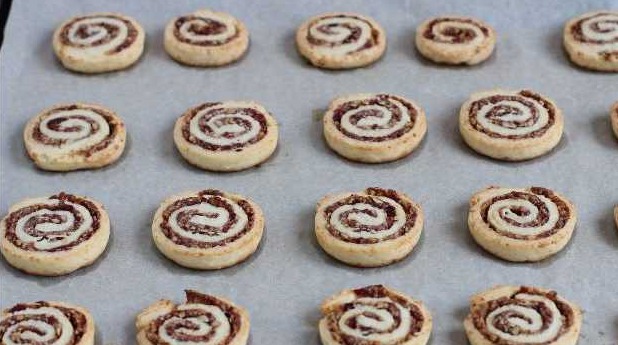 Cookies with Nuts and Cranberries step 9
