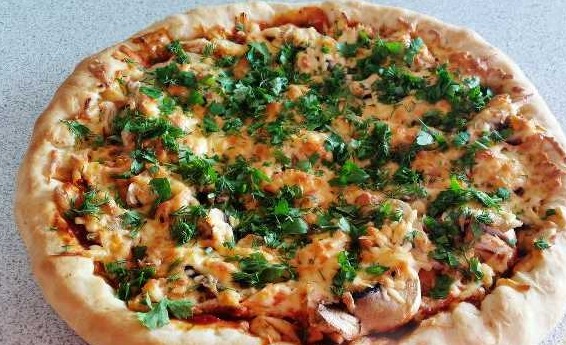 Homemade Pizza with Cheese Sides