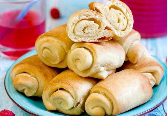 Milk Buns Made from Yeast Dough