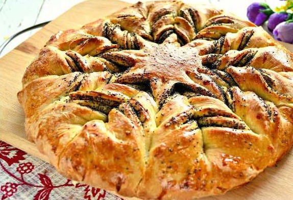 Poppy Seed Pie