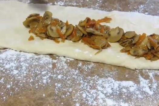 Potato Pies with Mushrooms step 9