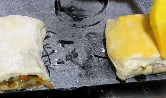 Potato Pies with Mushrooms step 11