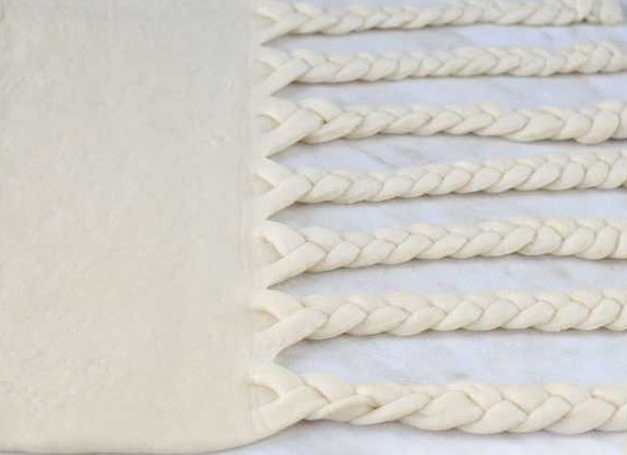 Onion Pie with Sauerkraut step 14