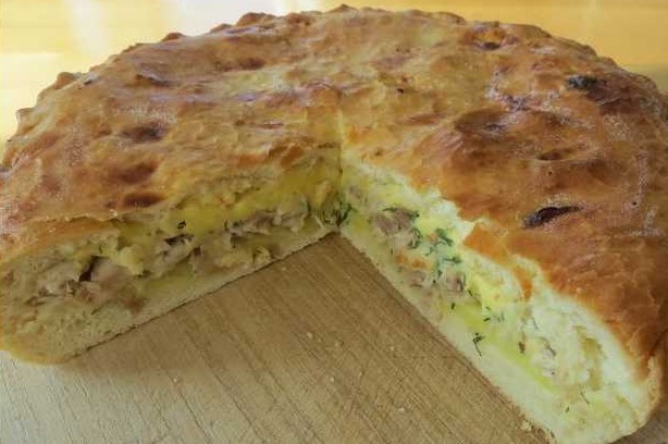 Chicken Chicken Pie with Custard