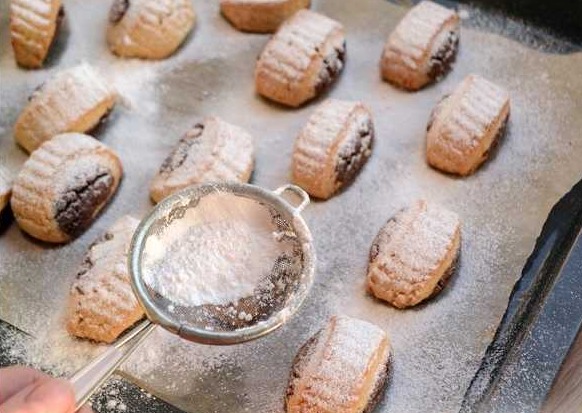 Two-Color Shortbread Cookie step 18