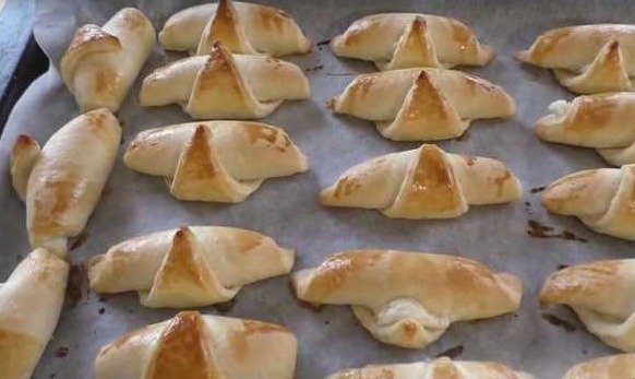 Yeast Rolls with Curd Filling step 16