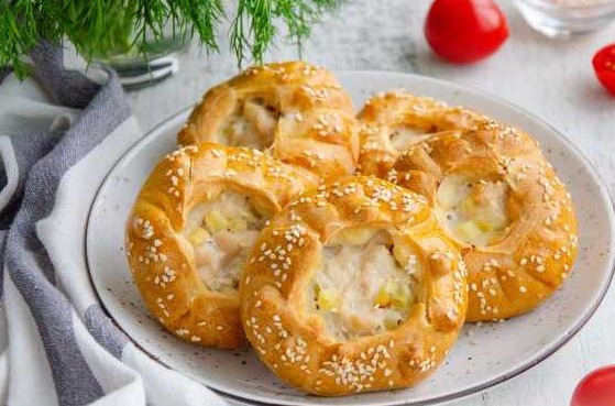 Open Pies with Chicken and Potatoes
