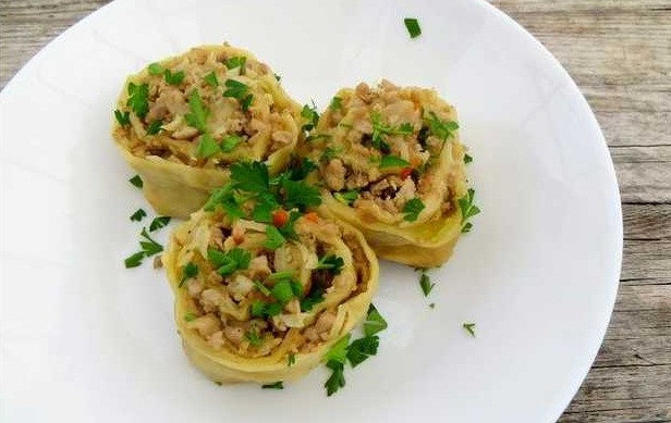Lazy Dumplings with Minced Meat and Sauerkraut