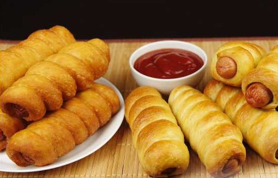 Sausages in Dough (the Simplest Recipe for Yeast Dough)