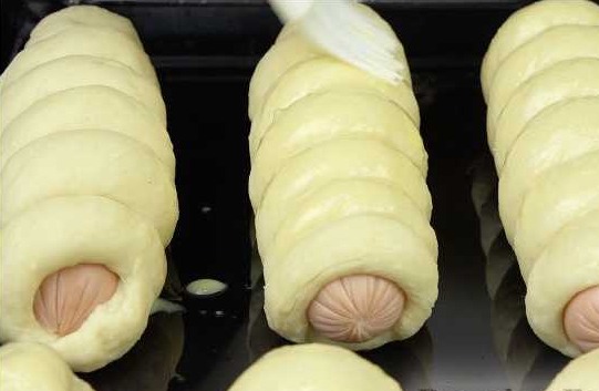 Sausages in Dough (the Simplest Recipe for Yeast Dough) step 4