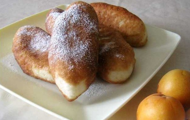 Fried Pies with Apricots