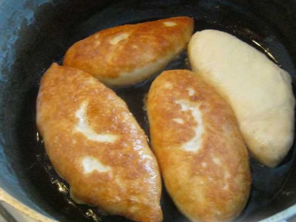Fried Pies with Apricots step 10