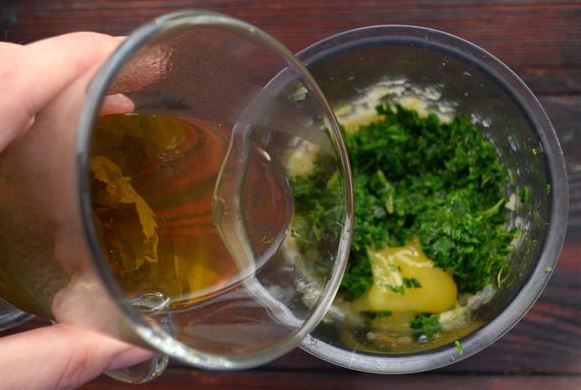 Smoothie with Grapes, Apple and Pear step 4