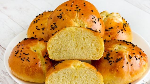 Yeast Buns Made from Potato Dough
