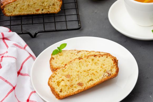 Curd Cake with Raisins