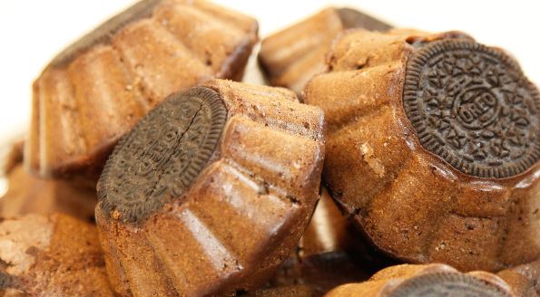 Chocolate Muffins with Oreo Cookies and White Chocolate