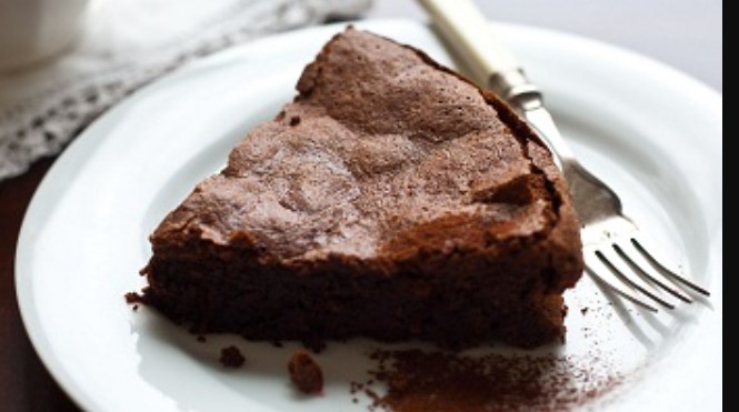 Almond Flour Chocolate Cake