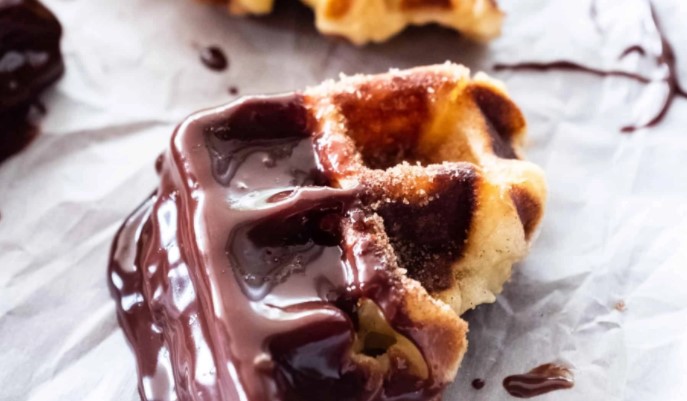 Churro Waffle Recipe (with Chocolate Sauce)