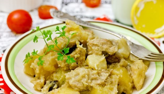 Potatoes Stewed with Meat and Mushrooms