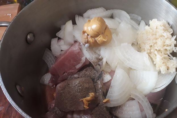 Pork Baked with Sauerkraut and Bell Pepper step 4